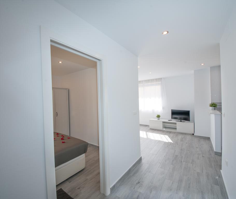 El Ancla Apartment Fuengirola Exterior photo